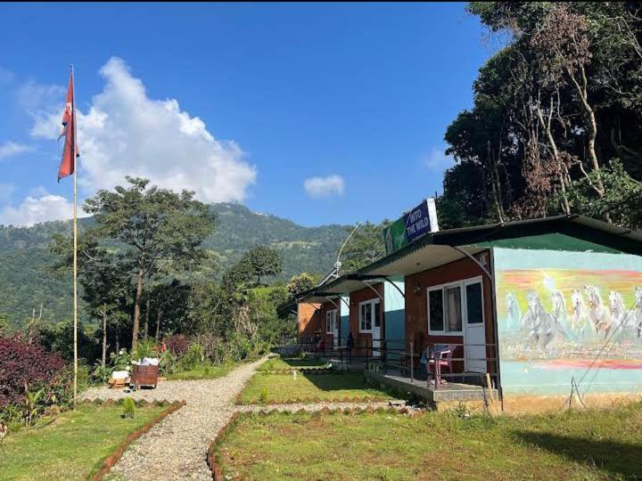 Into The Wild Pokhara Villa Kāskī Kültér fotó